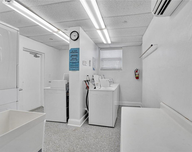 720 Orton Avenue - Photo Thumbnail 28