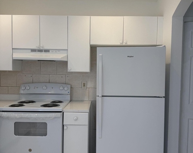1215 Hyacinth Place - Photo Thumbnail 1