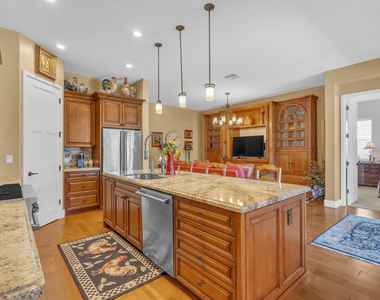 2555 S Benton - Photo Thumbnail 59