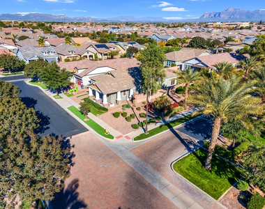 2555 S Benton - Photo Thumbnail 11