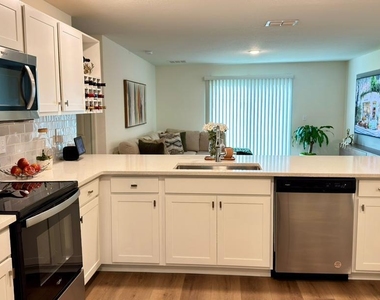 901 Sw Fisherman Avenue - Photo Thumbnail 7