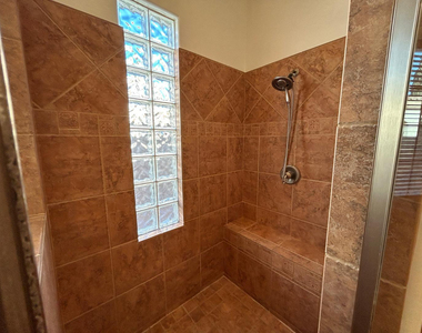 831 W Sycamore Court - Photo Thumbnail 21