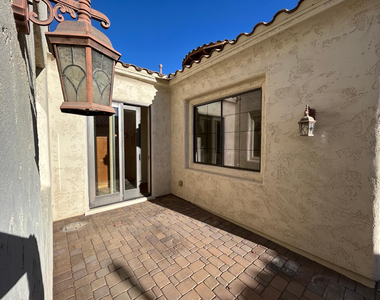 831 W Sycamore Court - Photo Thumbnail 38