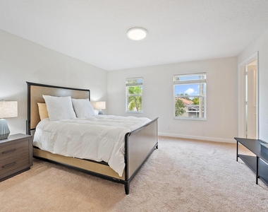 8405 Legend Club Drive - Photo Thumbnail 15
