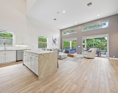 8405 Legend Club Drive - Photo Thumbnail 5
