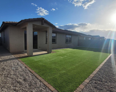 15998 W Smoketree Drive - Photo Thumbnail 28
