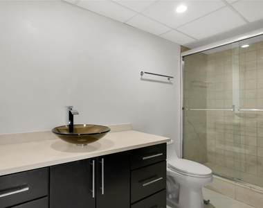 2715 N Ocean Boulevard - Photo Thumbnail 14
