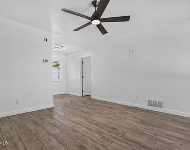 3517 E Montecito - Photo Thumbnail 17