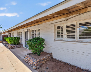 3517 E Montecito - Photo Thumbnail 14