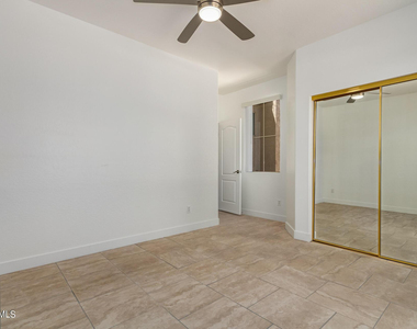 4327 E Sands Drive - Photo Thumbnail 24