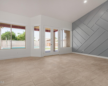 4327 E Sands Drive - Photo Thumbnail 4