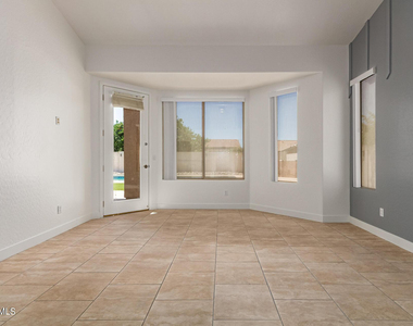 4327 E Sands Drive - Photo Thumbnail 15