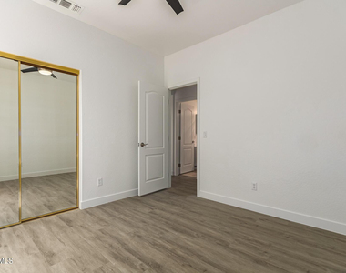4327 E Sands Drive - Photo Thumbnail 23