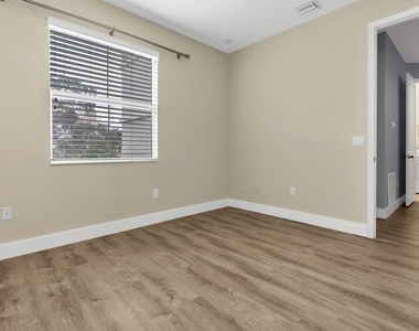 3330 Nw 124th Way - Photo Thumbnail 26