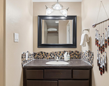 9033 W Patrick Lane - Photo Thumbnail 6
