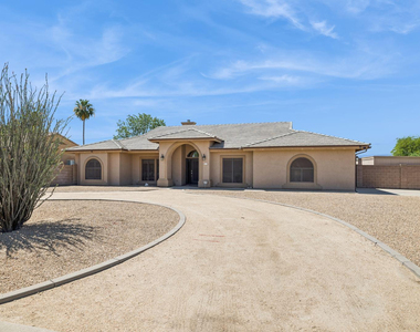 9033 W Patrick Lane - Photo Thumbnail 33