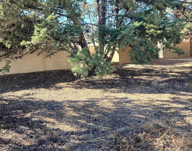 4440 Buena Loma Way - Photo Thumbnail 20