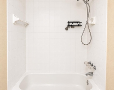 4205 N University Drive - Photo Thumbnail 24