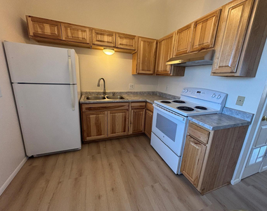 1200 Lanny Avenue - Photo Thumbnail 2