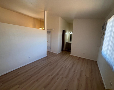 1200 Lanny Avenue - Photo Thumbnail 4
