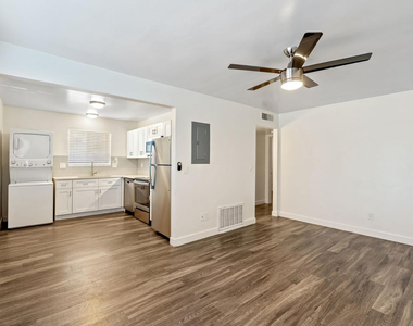 1707 N 18th - Photo Thumbnail 6