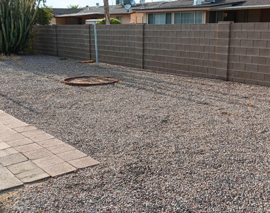 6130 E Akron Street - Photo Thumbnail 14