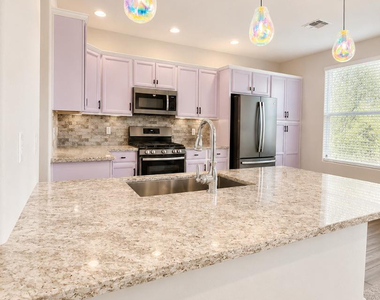 2425 W Bronco Butte Trail - Photo Thumbnail 5