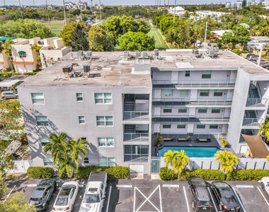 611 Ne 14th Avenue - Photo Thumbnail 24