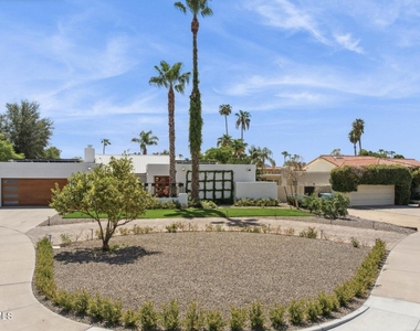 16213 N 63rd Place - Photo Thumbnail 1
