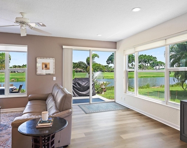 8232 Heritage Club Drive - Photo Thumbnail 8