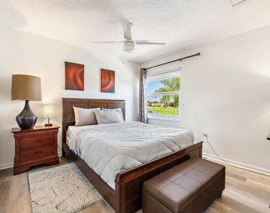 8232 Heritage Club Drive - Photo Thumbnail 19