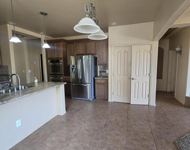 3264 Red Leaf Lane - Photo Thumbnail 6