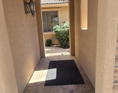 3264 Red Leaf Lane - Photo Thumbnail 2