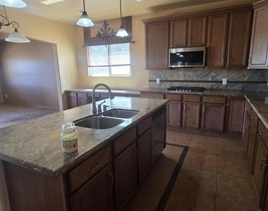 3264 Red Leaf Lane - Photo Thumbnail 4