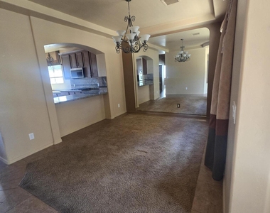 3264 Red Leaf Lane - Photo Thumbnail 12