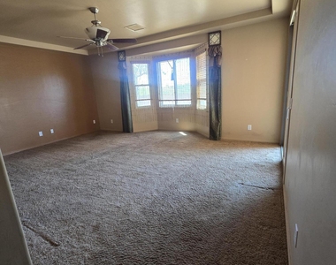 3264 Red Leaf Lane - Photo Thumbnail 15