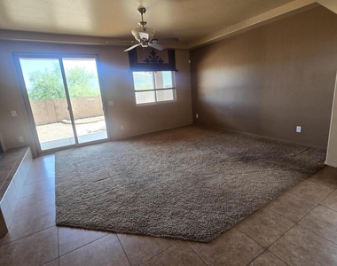 3264 Red Leaf Lane - Photo Thumbnail 9