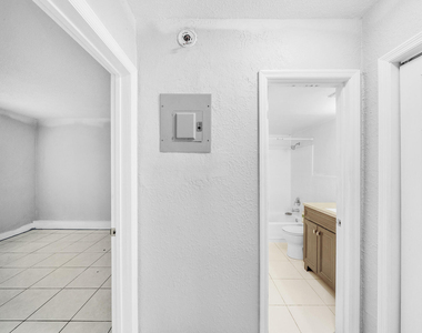 626 Sw 14th Avenue - Photo Thumbnail 13