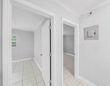 626 Sw 14th Avenue - Photo Thumbnail 12