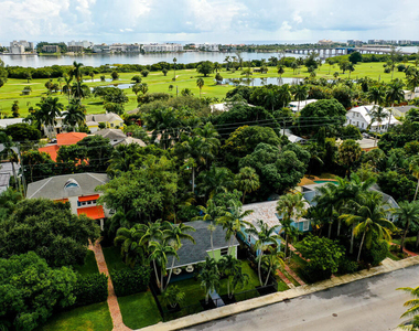 418 N Palmway - Photo Thumbnail 29