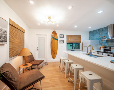 418 N Palmway - Photo Thumbnail 17