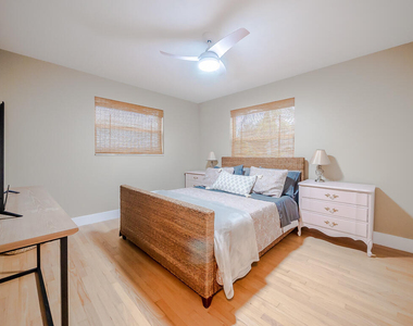 418 N Palmway - Photo Thumbnail 18