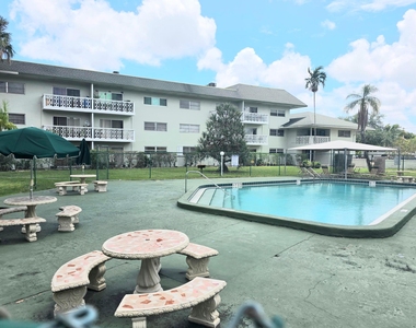 4200 Nw 3rd Court - Photo Thumbnail 25