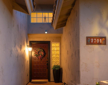 2701 E Bighorn Avenue - Photo Thumbnail 5