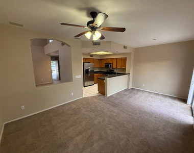 24642 N 36th Avenue - Photo Thumbnail 6