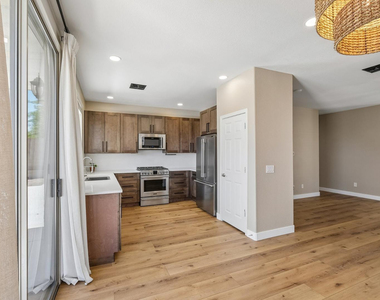 18381 W Mcneil Street - Photo Thumbnail 15
