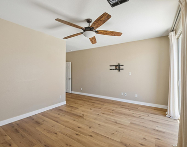 18381 W Mcneil Street - Photo Thumbnail 24