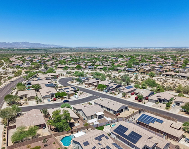 18381 W Mcneil Street - Photo Thumbnail 43