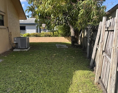 50 Nw 8th Avenue - Photo Thumbnail 8