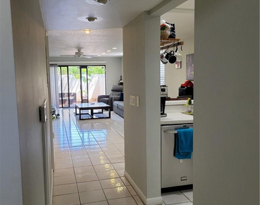 599 Ne 7th Avenue - Photo Thumbnail 7